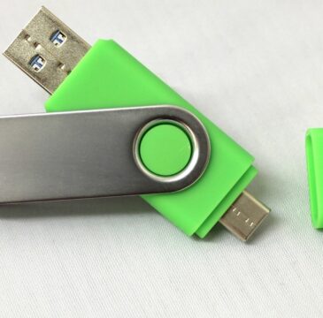 2-in-1 -USB-muistitikku 8 GB TWISTER 3.1 Type C ja Type A -liittimillä